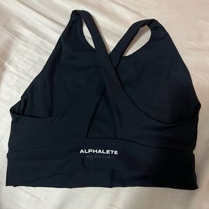 alphalete crop top